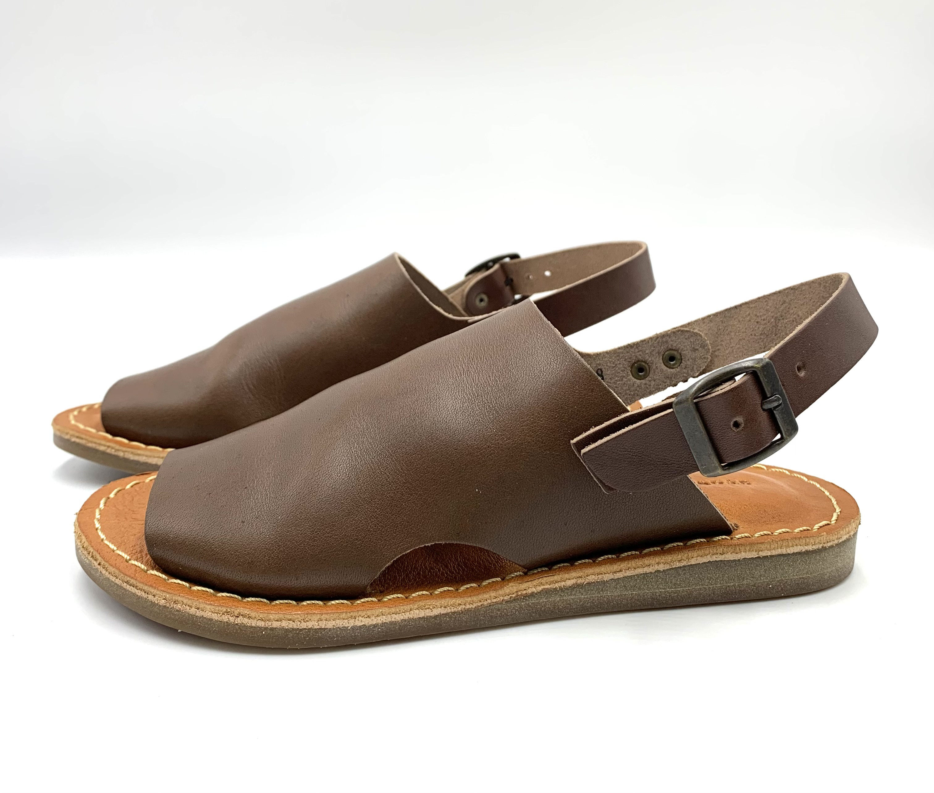 【grow naturally】ハンドメイド栃木レザーサンダル　スーパーブラウン