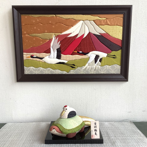 伝統織物のトップブランド塩沢織 木目込みパッチワーク 吉祥赤富士と