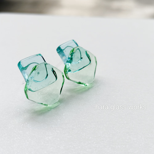 80枚分】アクセサリー台紙・1/4分割タイプ(RSA905) タグ・台紙 80枚分】アクセサリー台紙・1/4分割タイプ(RSA905) タグ・台紙