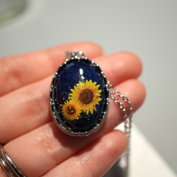 天然石ラピスラズリとひまわりのペンダント ネックレス 金箔 24K