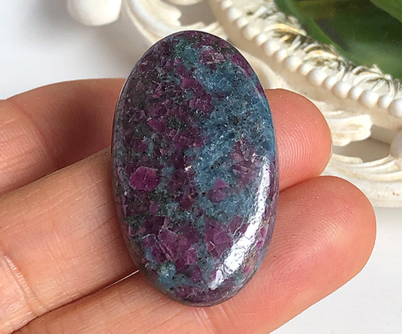 3113 ルビーインカイヤナイト 天然石 天然石 Aun planet（発送は月水金