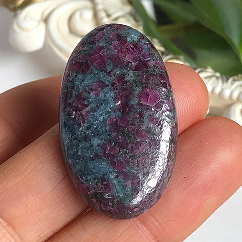 3113 ルビーインカイヤナイト 天然石 天然石 Aun planet（発送は月水金