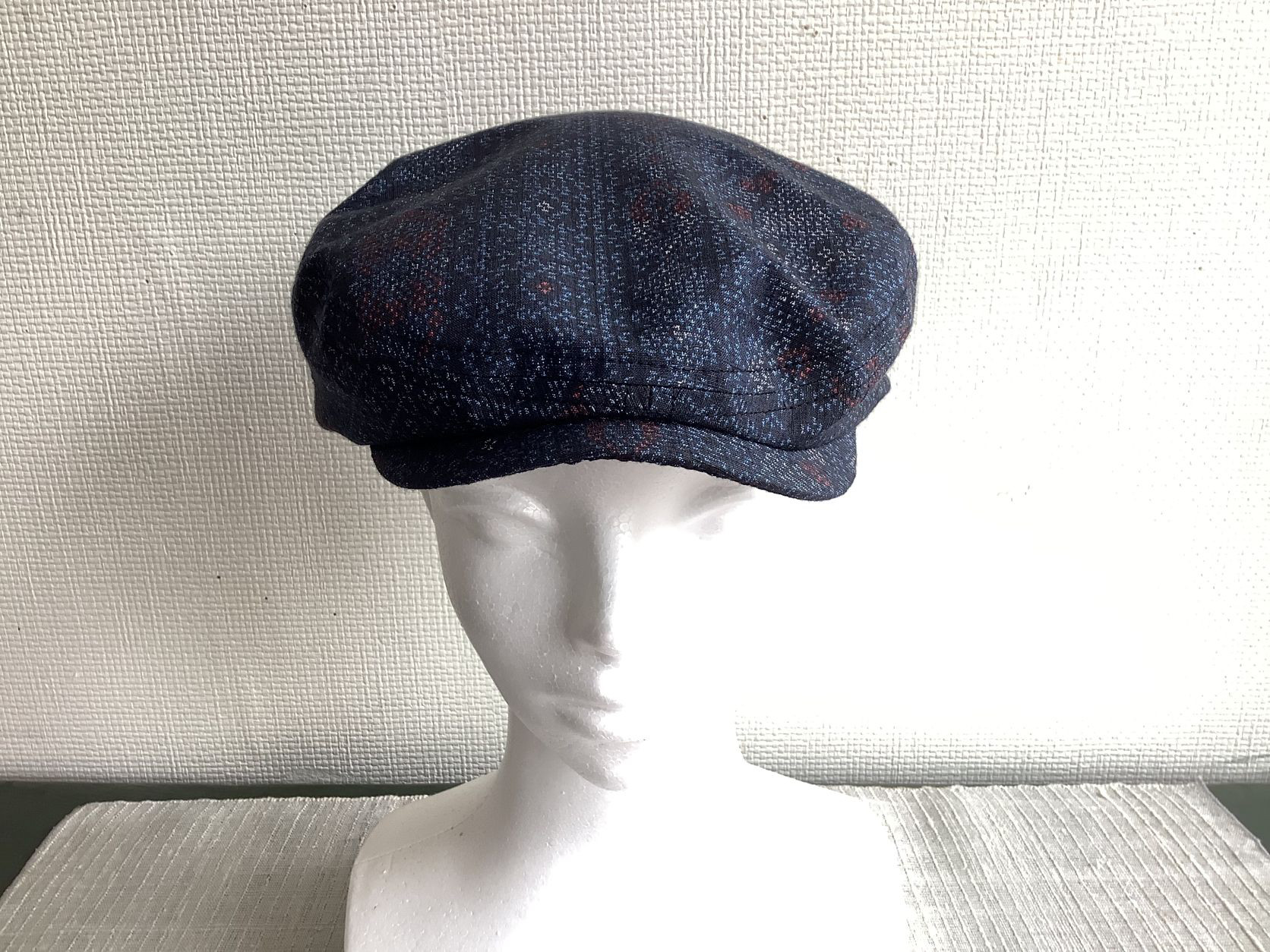 伝統織物のトップブランド塩沢紬　ハンチィング（アジャスター付）男女兼用　フリーサイズ　C20