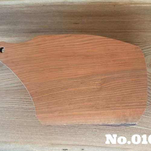 カッティングボード まな板 山桜 No.0108 まな板・カッティングボード