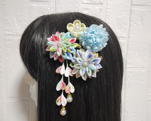 七五三・成人式・浴衣ヘアアクセサリー Amazon.co.jp: [OTAKUMARKET] 浴衣 髪飾り 成人式 花 七五三 袴