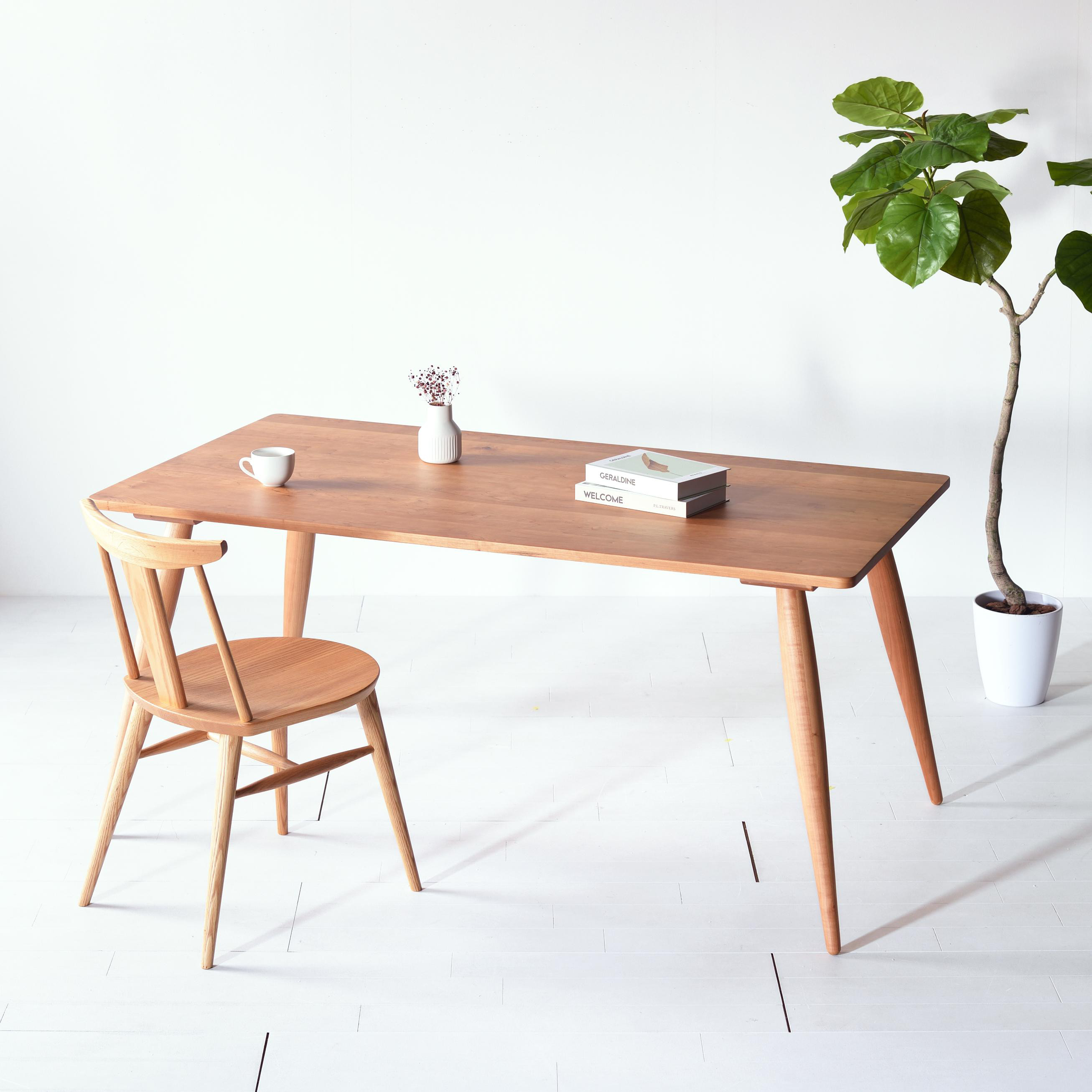 【60年代テイストのダイニングテーブル】 ナインダイニングテーブル 130 チェリー 無垢材 アールテック