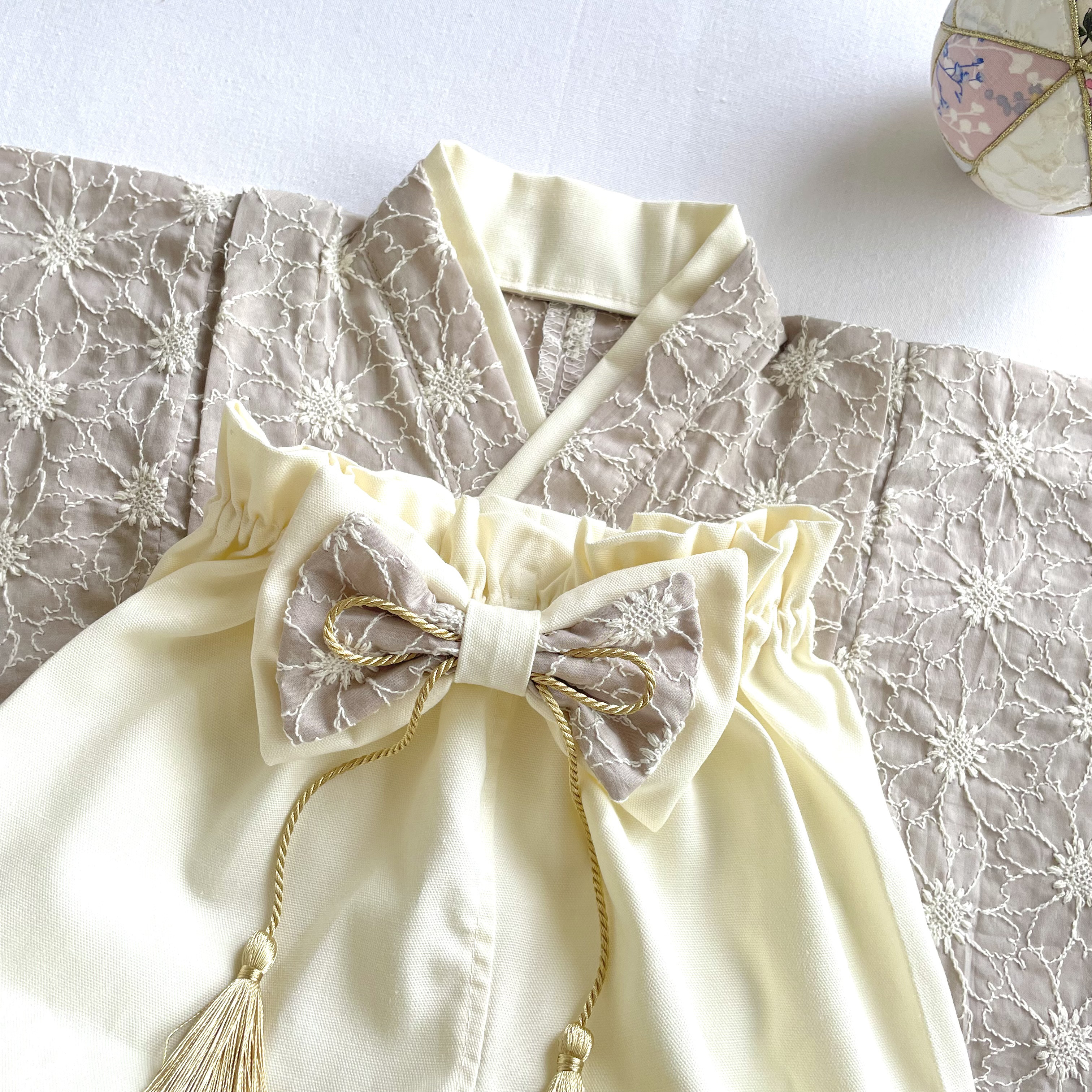 【100日祝い・お食い初めに】洗えるベビー袴｜女の子・男の子／ベージュ｜お宮参り　百日祝い　出産祝い　七五三　お正月