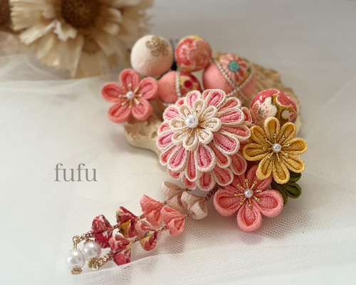 つまみ細工髪飾り かんざし fufu 通販 19305178｜Creema(クリーマ)