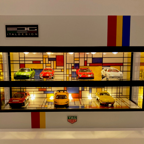 1/18展示2台可・WHマーブル・ディスプレーBOX / LED40灯・ジオラマ 1/18展示2台可・WHマーブル・ディスプレーBOX / LED40灯・ジオラマ