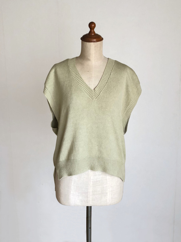 アイボリーのベスト　綿100％　春夏用 1枚目の画像