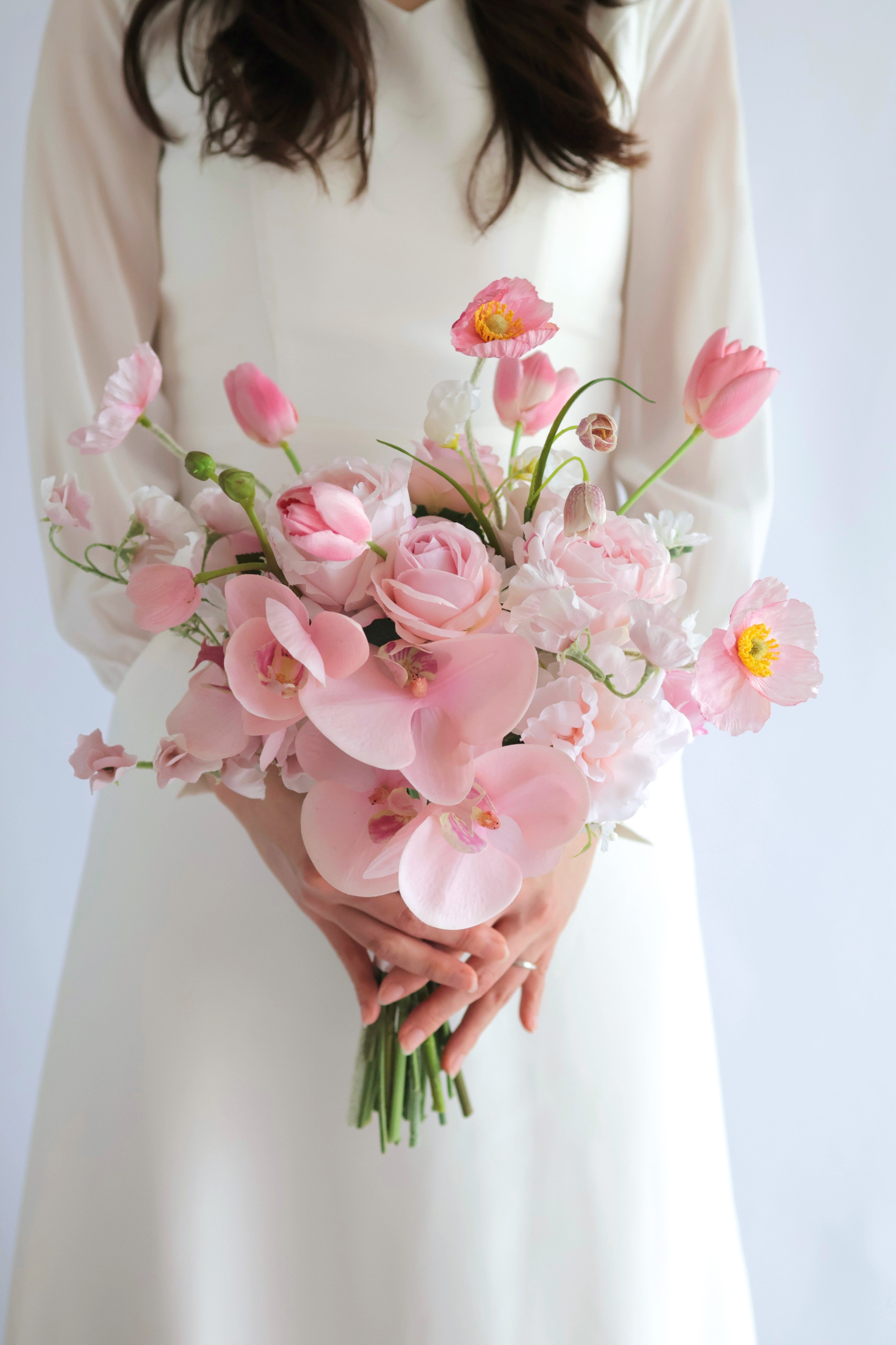 【即納品可能】ふんわりエレガント/コチョウラ/エアリーブーケ/ウエディングブーケ/高品質造花/アーティフィシャルフラワー