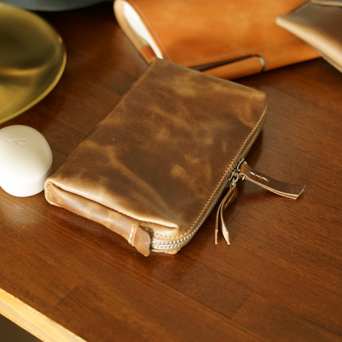 クロムエクセルレザー ダブルジップポーチ｜ホーウィン×YKKエクセラ