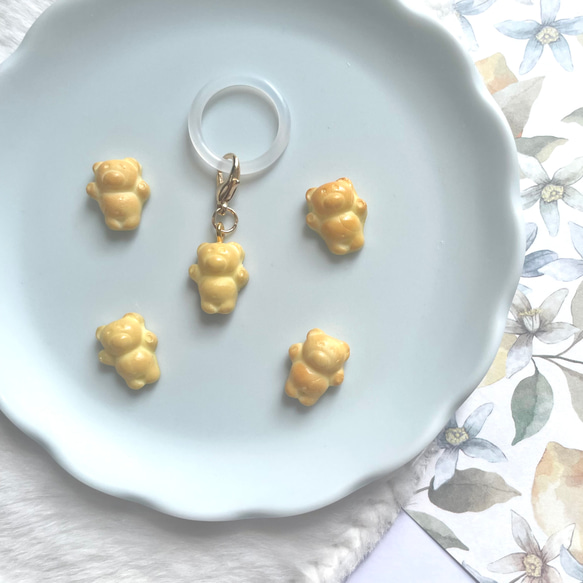 【名入れ】アンブレラマーカー（くまクッキー）ネームタグ イニシャルチャーム 傘マーカー ペットボトルマーカー 4枚目の画像