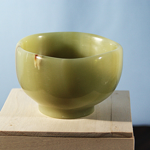 抹茶茶碗 『朧月』石の器 天然石 オニックスの器 手作業により彫り出
