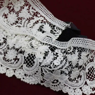 ダッチェス・ド・ブルージュレース（No.3152）