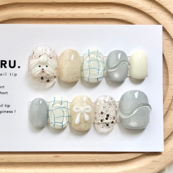 淡梅雨わんこ【サイズオーダー制】￤ネイルチップ リボンネイル マグネット 落書き プール ビジュー うるうる 短め 1枚目の画像