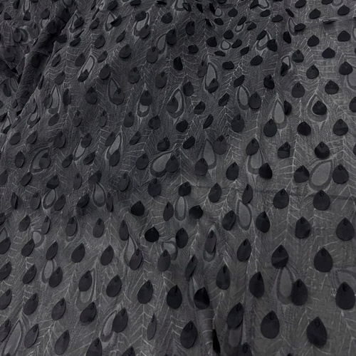 上品 刺繍生地 黒灰孔雀の羽の刺繍ジャカード生地 ☆生地幅約