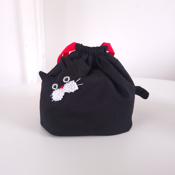 おとぼけキャット 猫型 巾着 ポーチ 黒猫ver. 巾着袋 the catwalk 通販