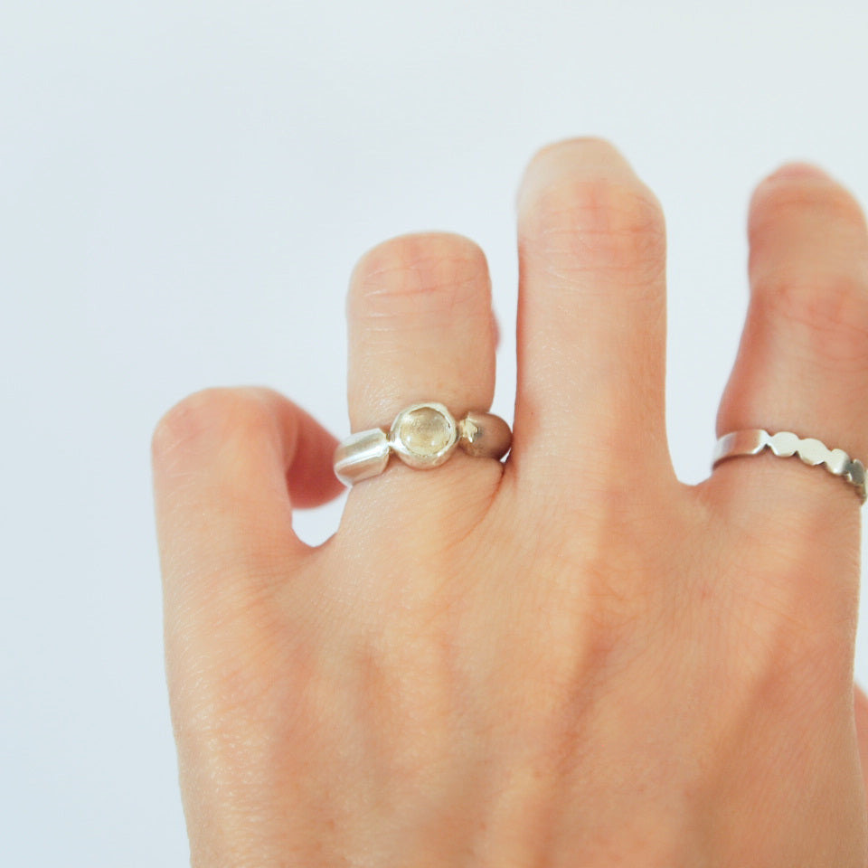 午後の揺光 / Silver