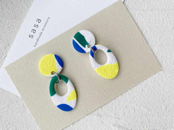 ポリマークレイ　デザインピアス・イヤリング 2枚目の画像