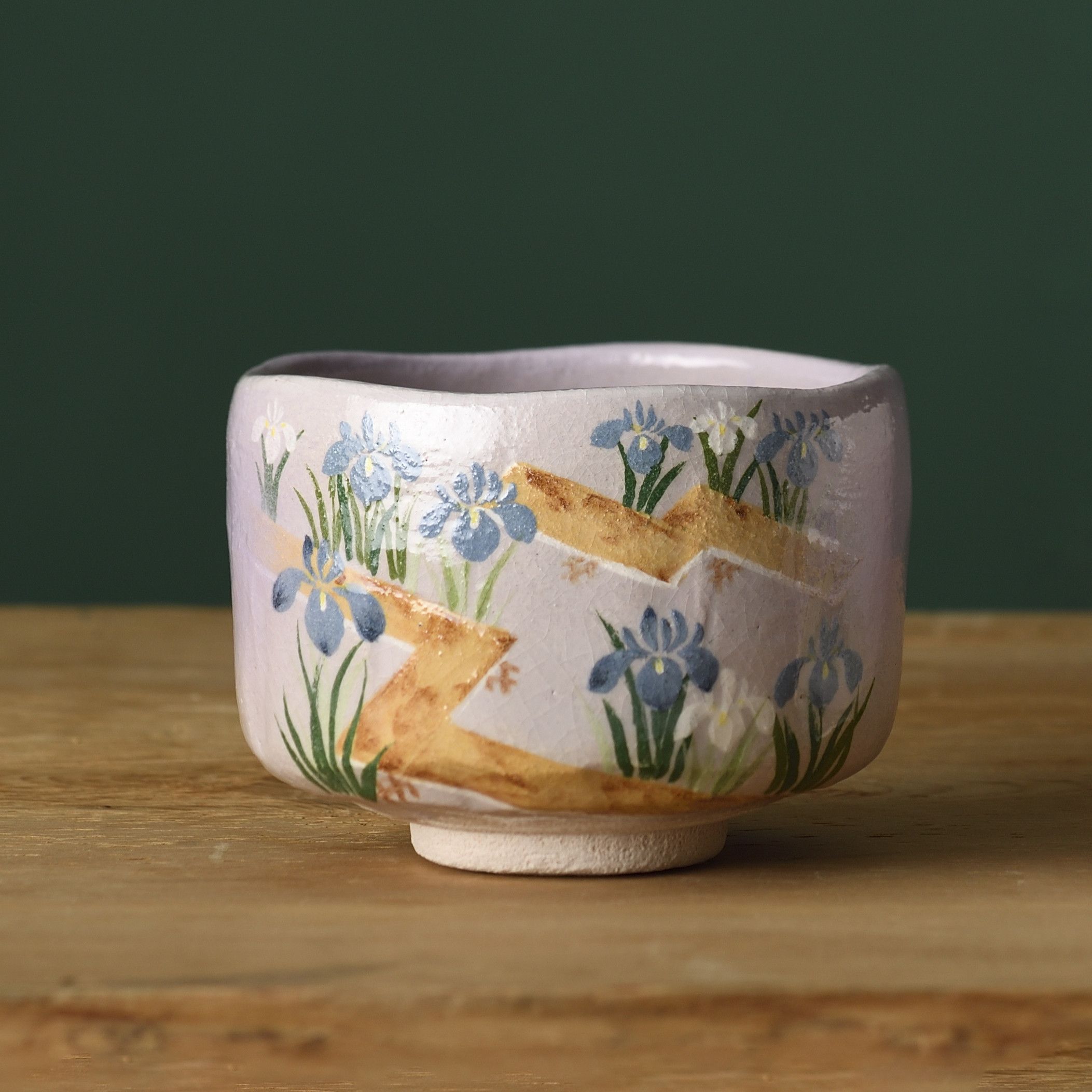 2025初夏 新作 楽焼〚八ツ橋菖蒲〛抹茶碗　楽入印　贈り物　茶道具