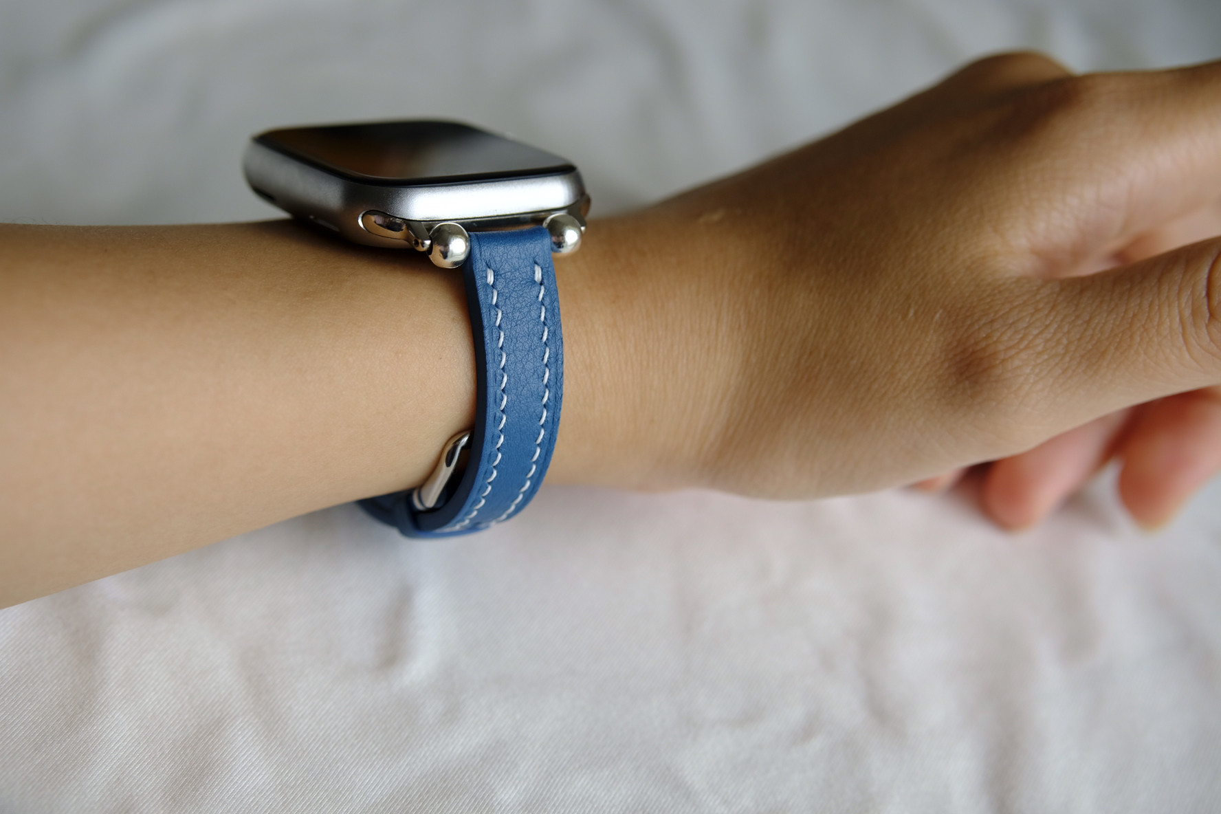 『高級革使用』手縫い　革ベルト　時計ベルト AppleWachバンド　腕時計　皮　レザー