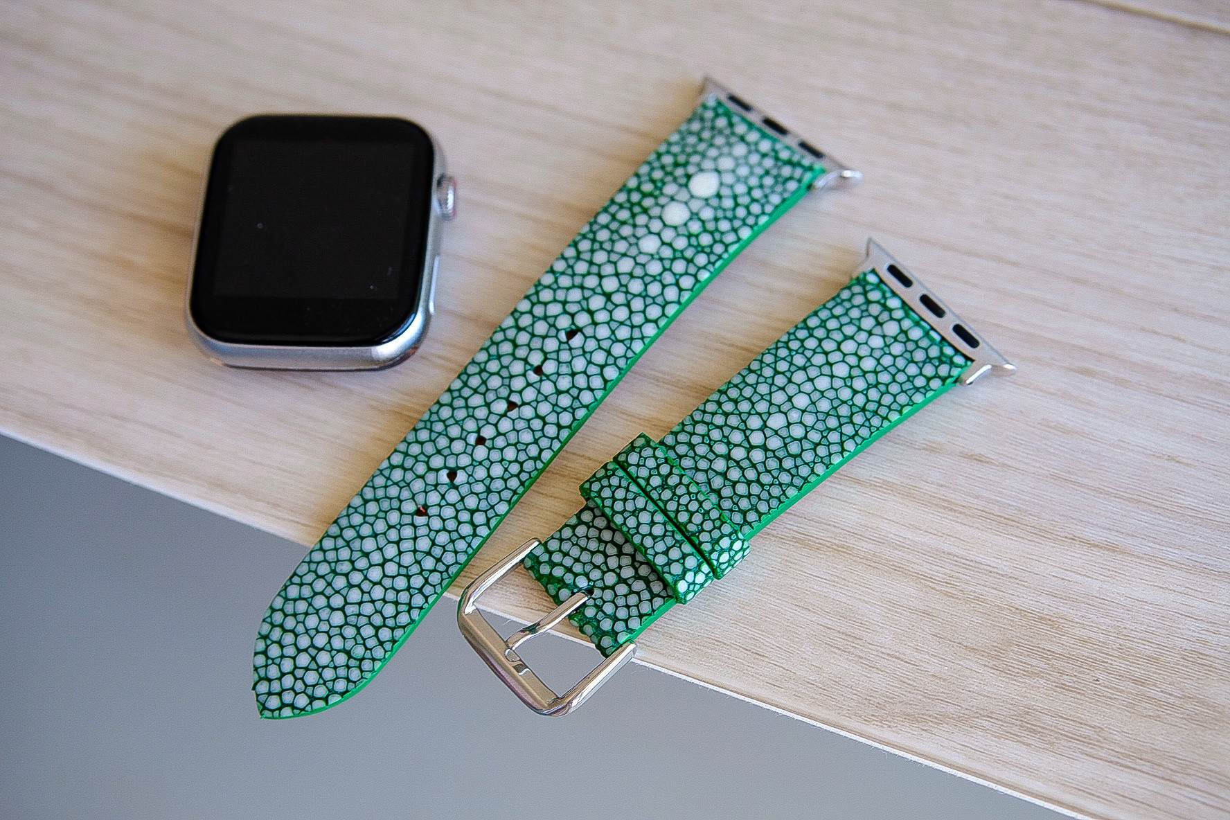 『高級革使用』手縫い　革ベルト　時計ベルト AppleWachバンド　腕時計　皮　レザー 9,730円