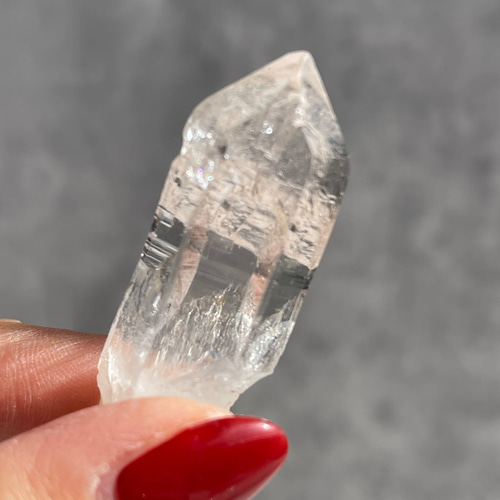 ヒマラヤ産　水晶　透明感 無色・透明【ヒマラヤ水晶／ポイント】鉱物 天然石 その他インテリア