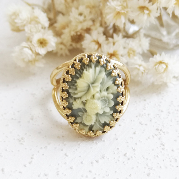 Vintage ヴィンテージ 花 フラワー インダストリアル 退廃 リング指輪 ヴィンテージフラワーカメオ ブルー オーバル リング 指輪 / 18x13mm