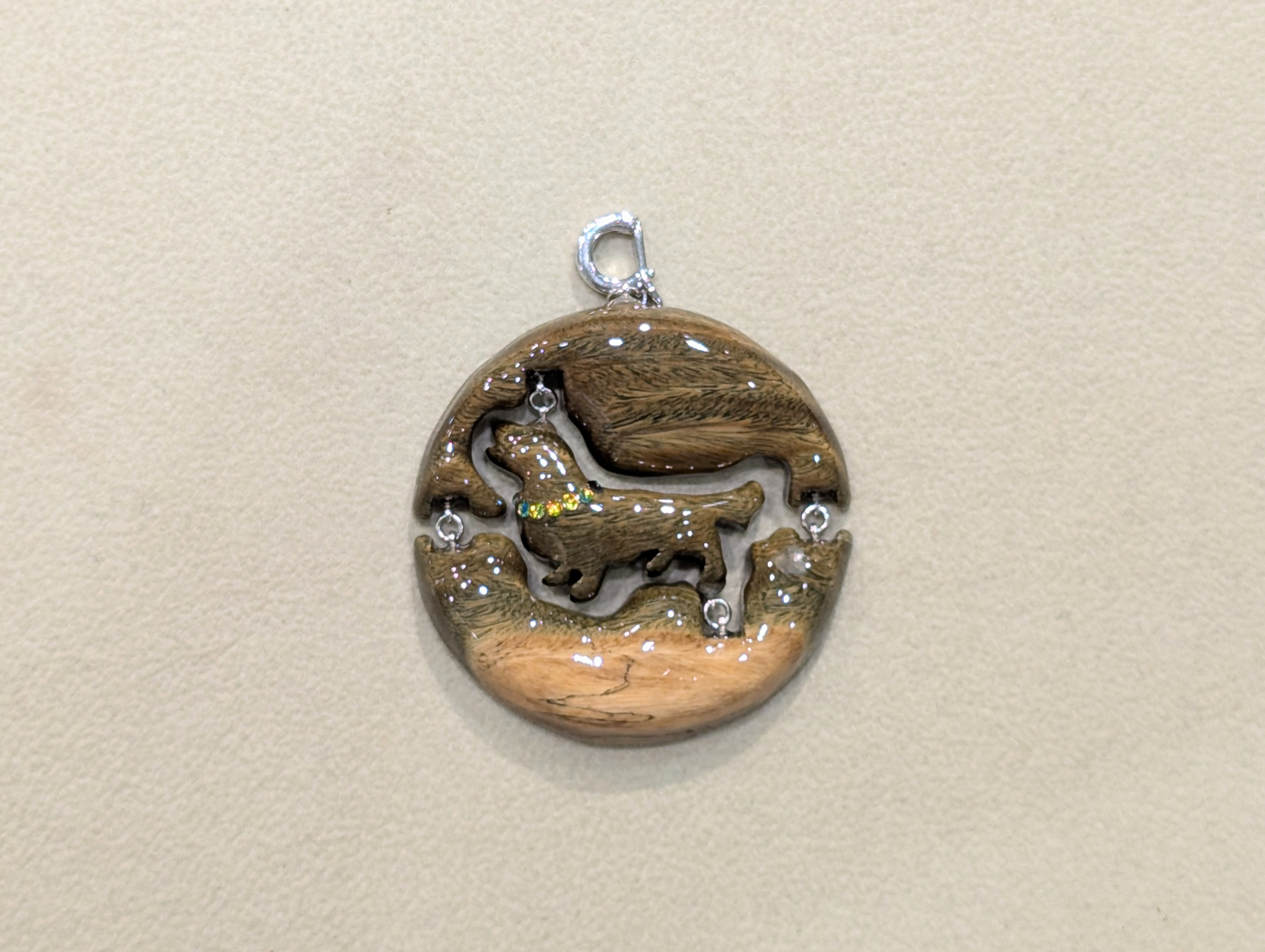 木製　ペンダントトップ　（　ダックス　）