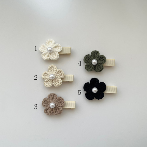 選べる2つセット〉パールフラワーヘアクリップ ベビーキッズヘア