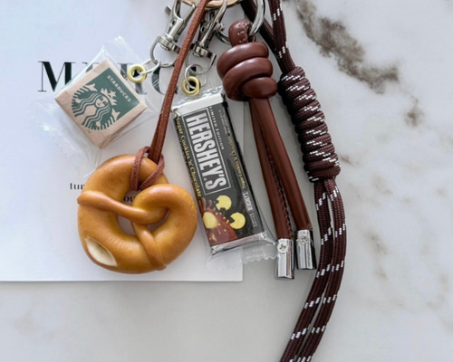 じゃらじゃらキーホルダー バッグチャーム キーチャーム バッグ