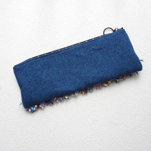 インド刺繍リボンとデニムのカラフルペンケース（リスとキノコの刺繍