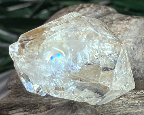 ゴールデンマイカ内包　天使のギフト❦͙ レインボー エレスチャル  骸骨水晶　原石 ゴールデンマイカ内包 天使のギフト レインボー エレスチャル