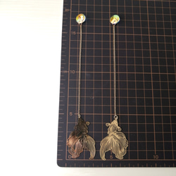 在庫限り【金魚とキラキラオーロラガラスのブックマーカー】　本のしおり　しおり　栞　ブックマーカー　ブックマーク　金魚 19枚目の画像