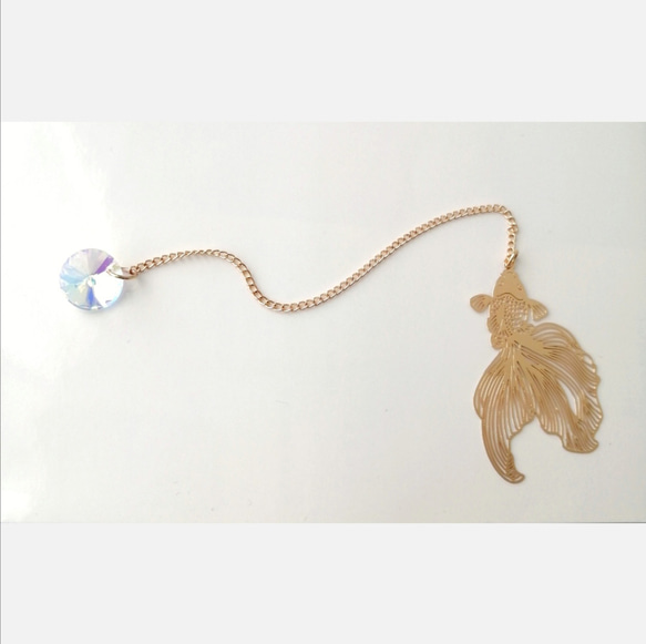 在庫限り【金魚とキラキラオーロラガラスのブックマーカー】　本のしおり　しおり　栞　ブックマーカー　ブックマーク　金魚 5枚目の画像