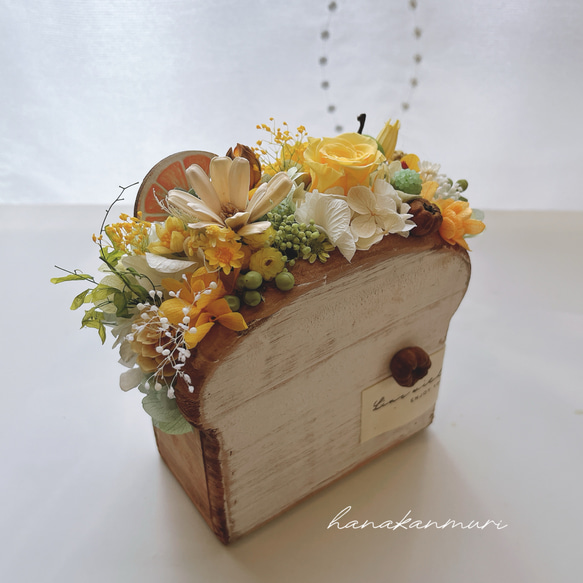 ❒パン好きさん* ❒ 食パンフラワーLサイズ 立体・オブジェ 花かんむり