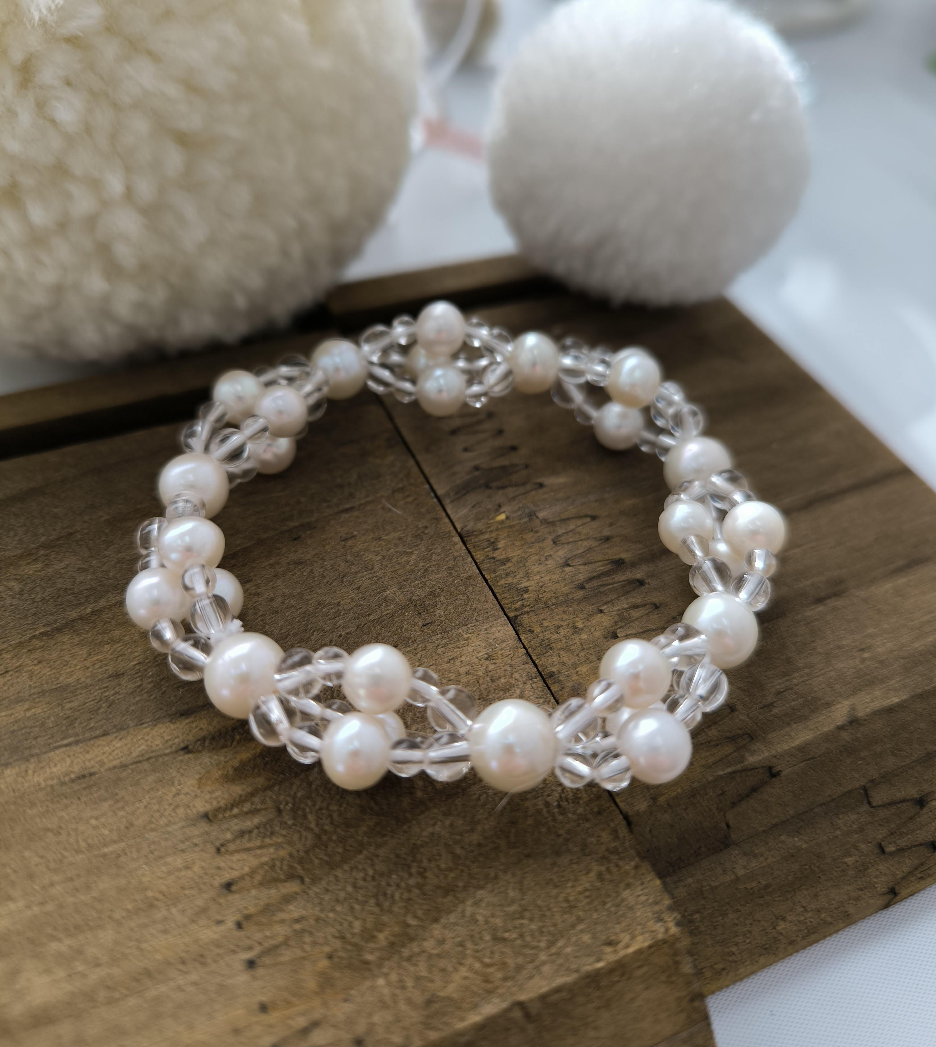 №1　パール・クリスタルの立体編みブレス