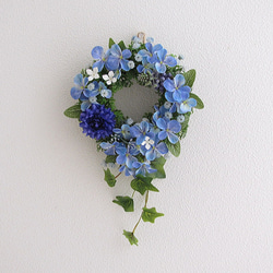 商品名【雫】あいみょん♥ホワイトローズの花束風リース✳ 秋冬フラワーリース 商品名【雫】あいみょん様専用♥ホワイトローズの花束風リース