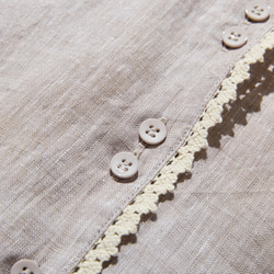 上品な着こなしに♪ リネン100% バンドカラーシャツ リネンブラウス 半袖シャツ　紫がかった灰色　250509-2 4枚目の画像