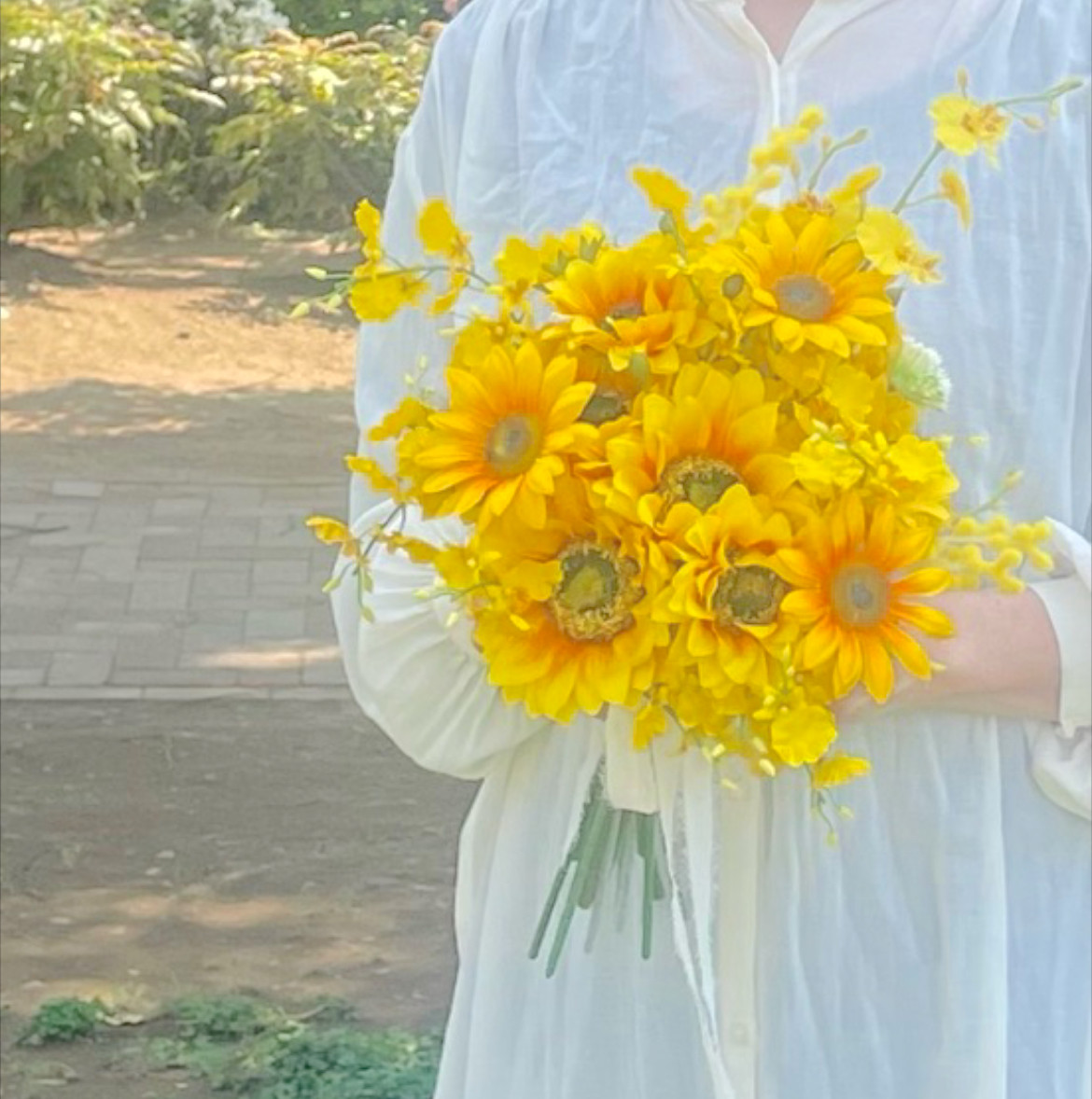 ひまわりビタミンカラーブーケ　（造花）