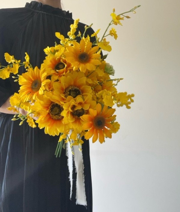 ひまわりビタミンカラーブーケ　（造花）