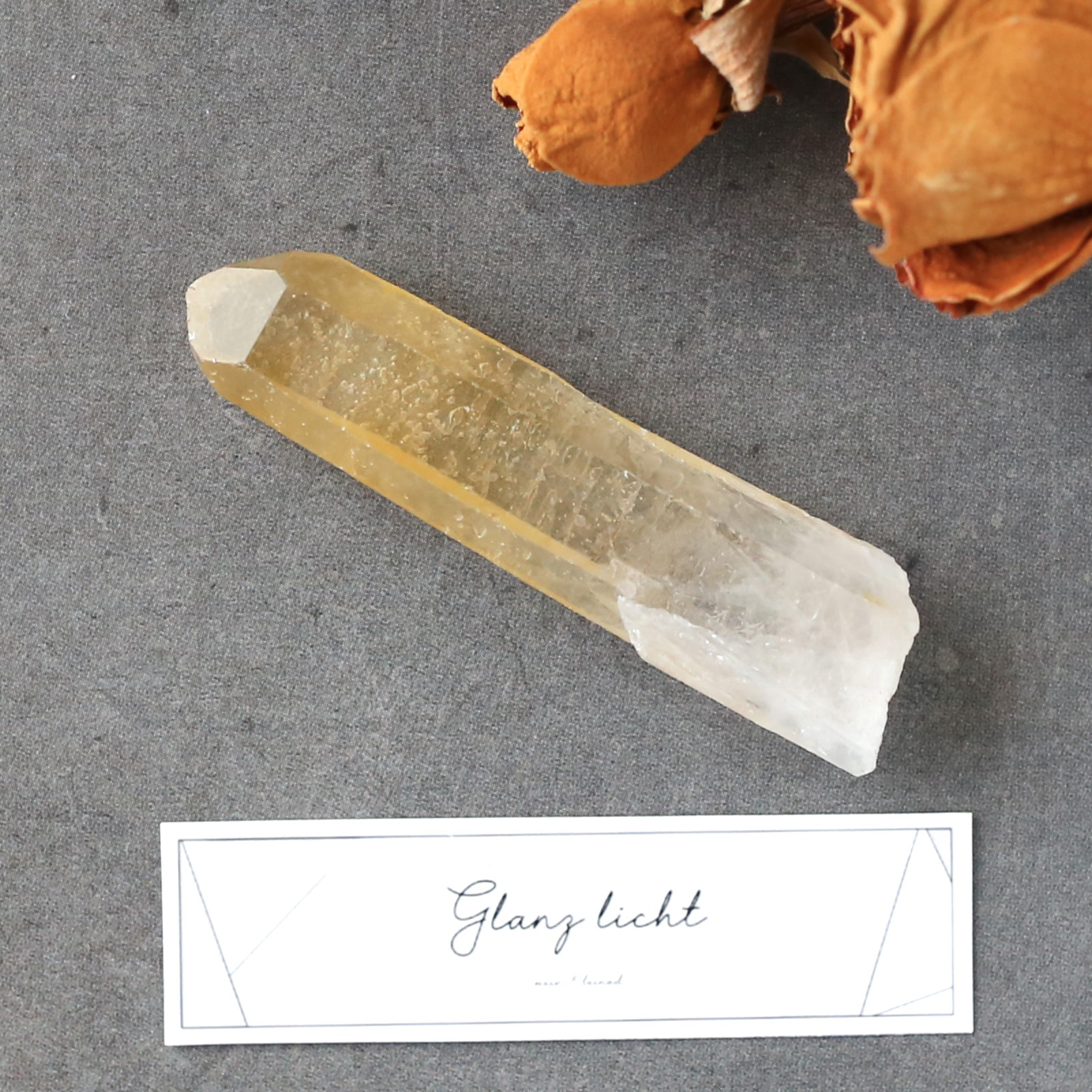 ゴールデンヒーラー クォーツ 原石 水晶 鉱物 希少石 天然石