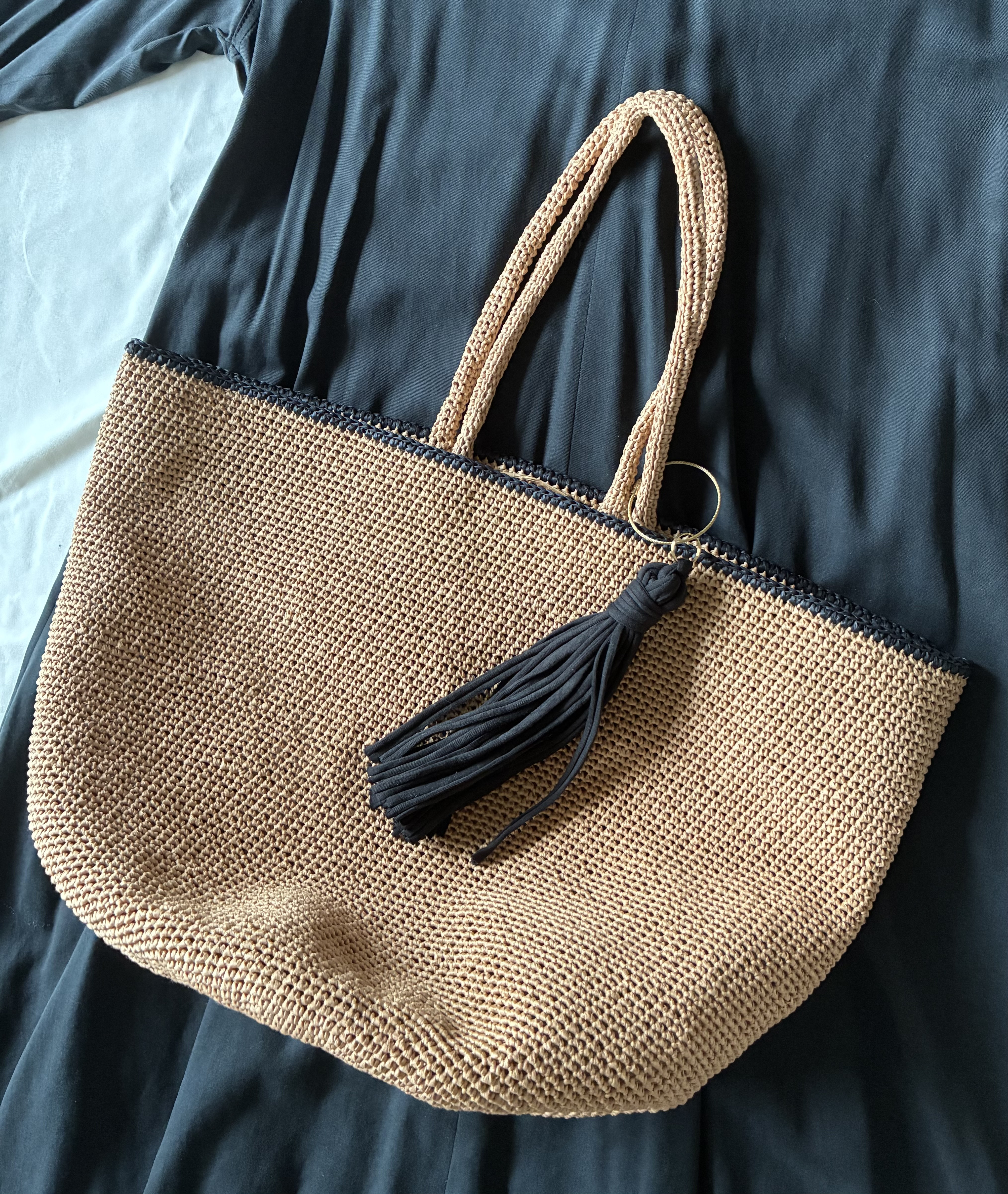 受注生産BIGラフィアのマルシェトートバッグ☆タッセルチャーム付き