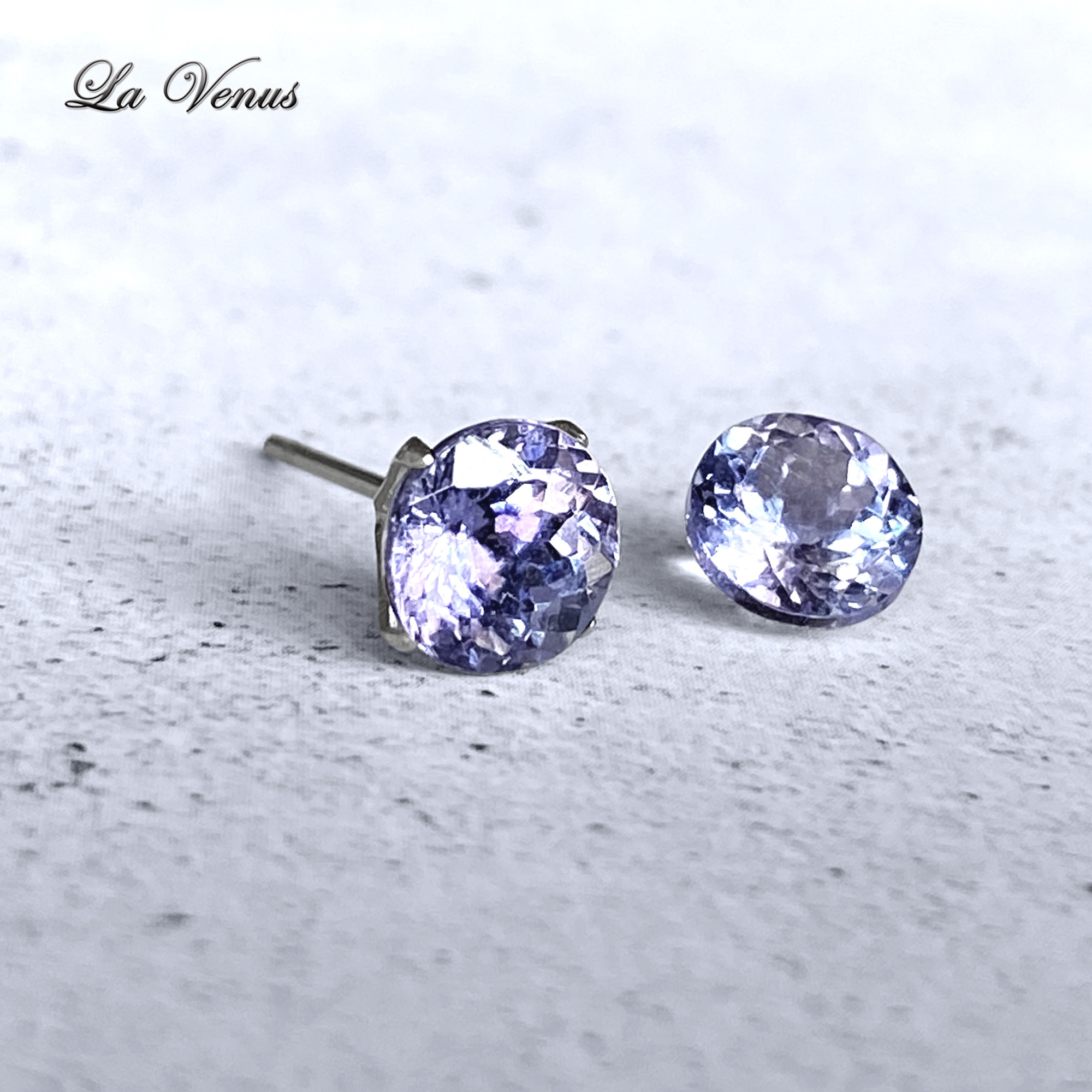 ✴︎つけっぱなしOK✴︎天然極上 大粒 タンザナイト 宝石質AAA 6mmピアス 316 サージカルステンレス 片耳用