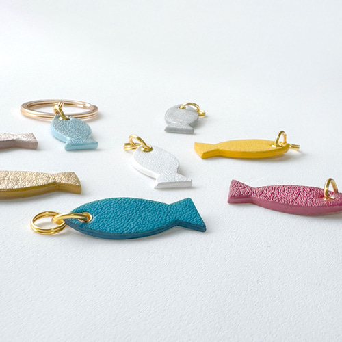 お魚チャーム（キーホルダー, 国産本革, レザー, さかなグッズ, プチ