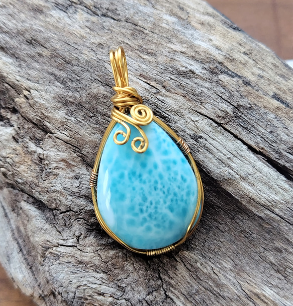 ラリマー　大きめ　ペンダントトップ 楽天市場】特大 ラリマー ペンダントトップ ボリューム満点の