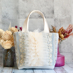 インド刺繍ハイクラスホワイト　トートバッグ　ハンドメイド インド刺繍ホワイトと合皮 新サイズM 2wayトートバッグ