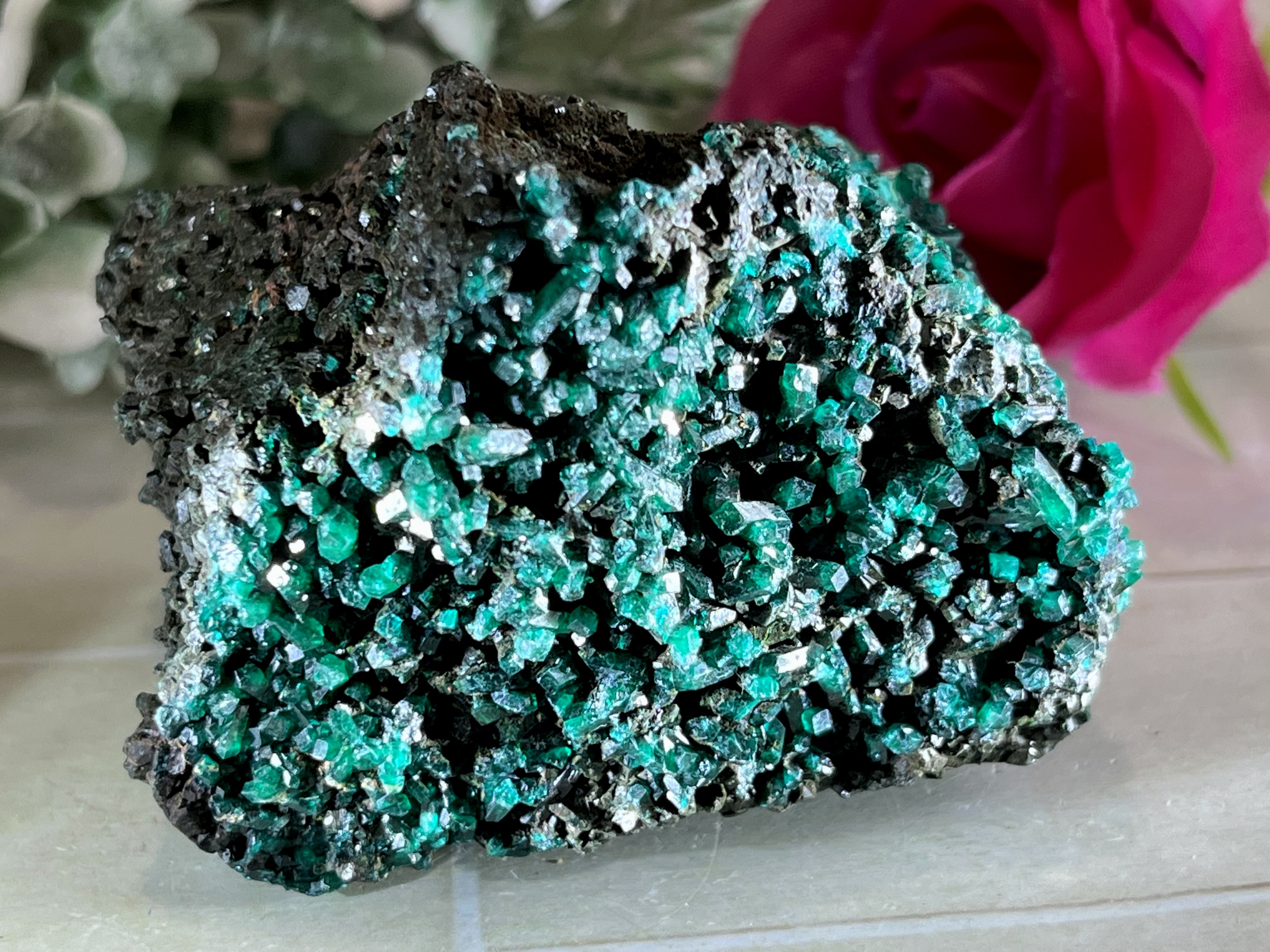 コンゴ民主共和国産　ダイオプテーズ　翠銅鉱 ラフストーン　原石