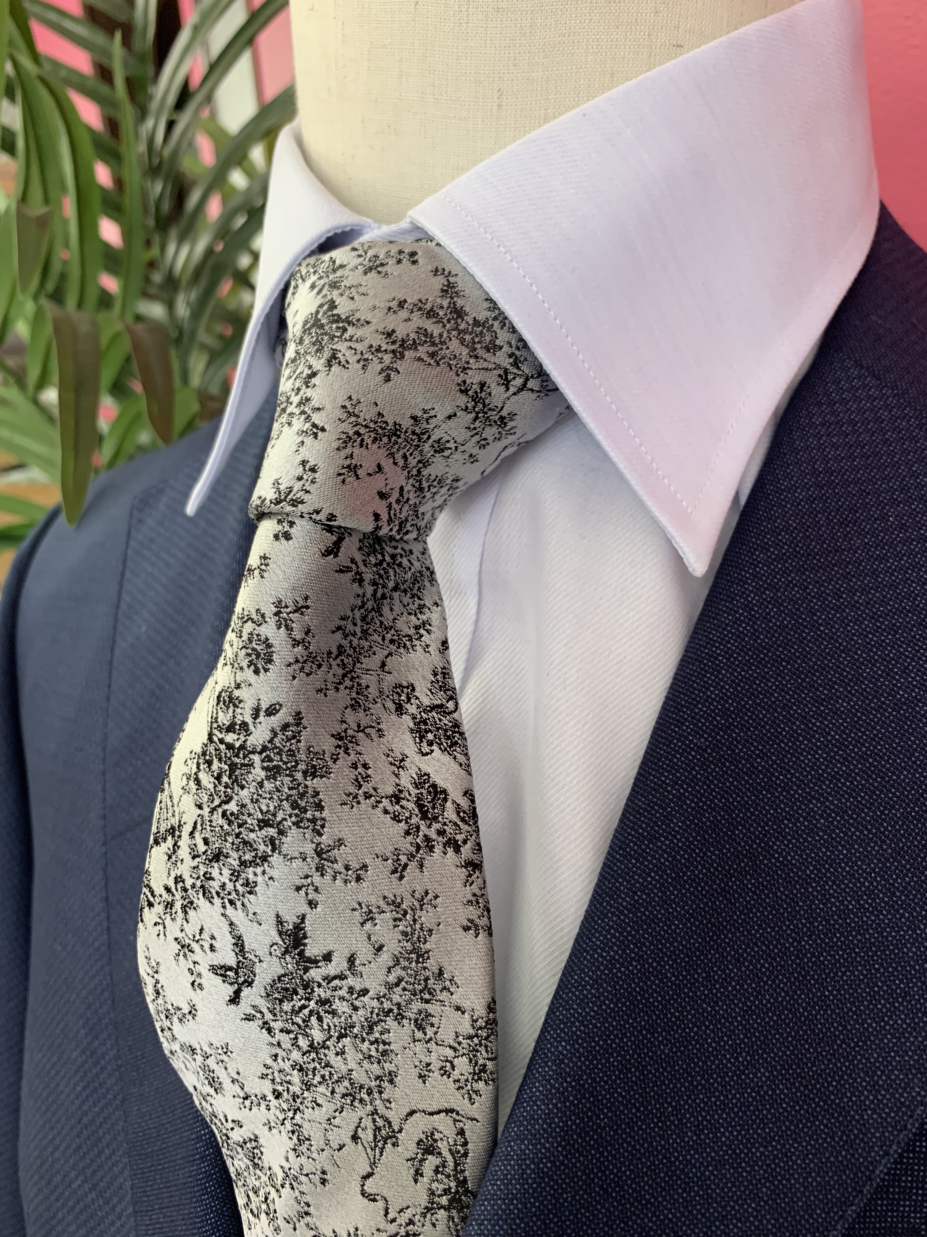 トワルドジュイ　シルクネクタイ　結婚式　パーティ　送料無料